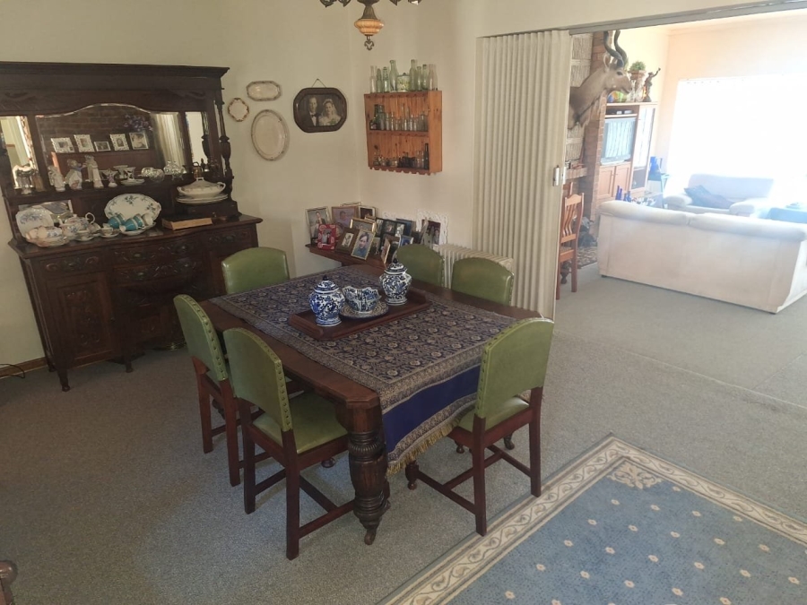 5 Bedroom Property for Sale in Fichardt Park Free State